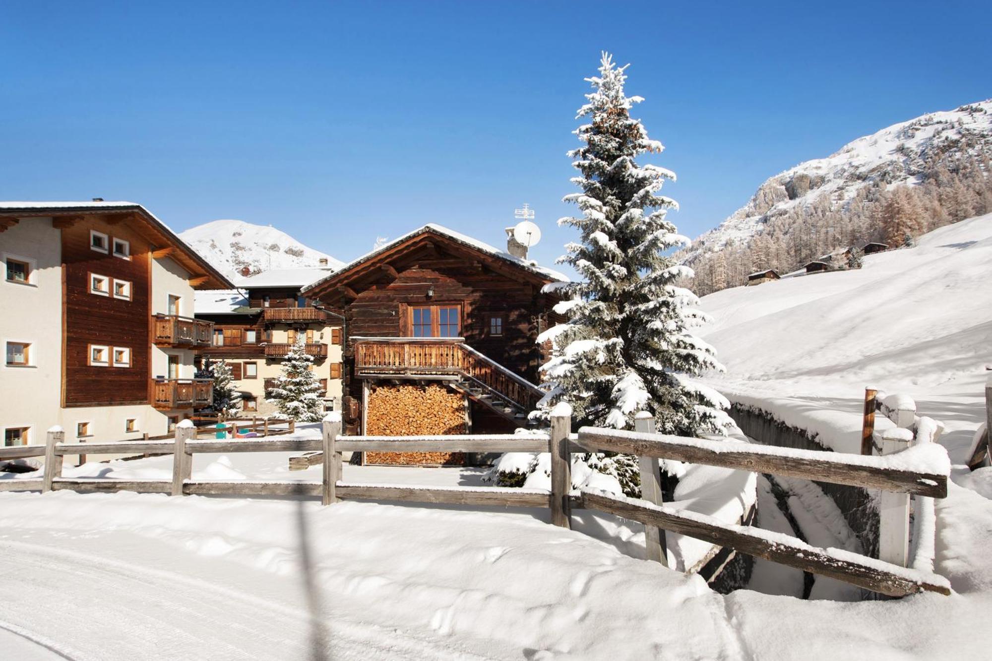 Al Bait Da Marangona Apartment Livigno Luaran gambar